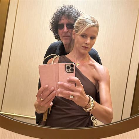 Beth Stern says her cats with husband Howard Stern are "family members." The couple doesn't have children and they adore taking care of the furry felines. Jan. 31, 2019, 6:01 PM UTC. 