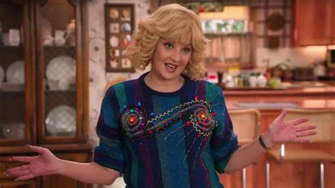 Beverly Goldberg Invites the Teachers Over - The Goldbergs