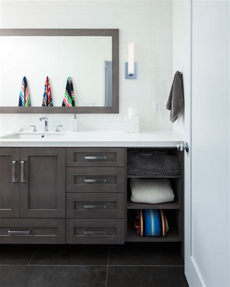 Beverly Hills Kitchen and Bathroom - Transitional - Houzz