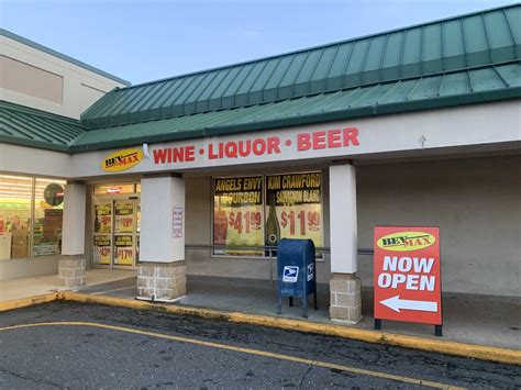 BevMax in Danbury, CT. 3.99 with 3 ratings, reviews and opinions. Highly worthy booze, wine and beer spot...within just a few minutes of all the shopping spots in the Danbury Malls area.. 
