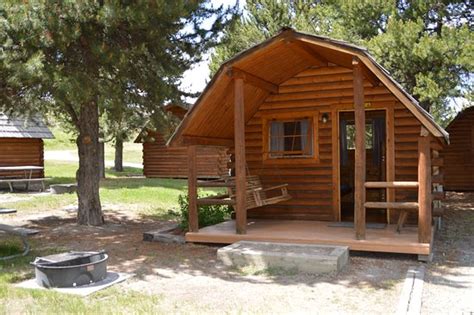 Beware of Bears - Review of Yellowstone Park/West Gate KOA, West …