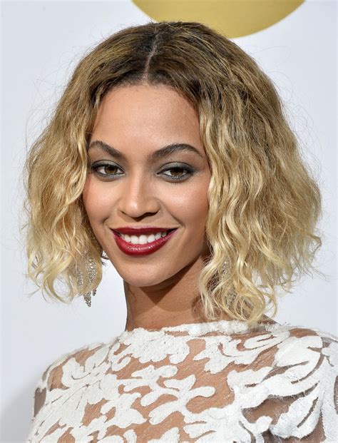 Beyoncé-Kunsthaar: Verwandle dein Haar in einen Showstopper