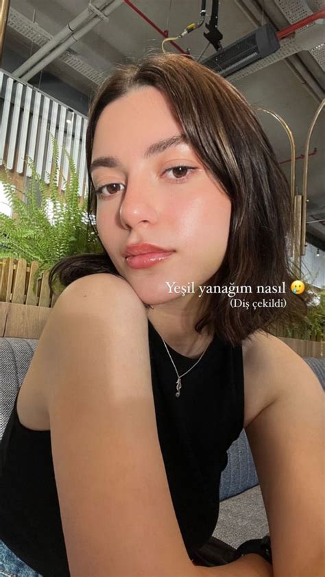 Beyza Aksoy Pinterest.