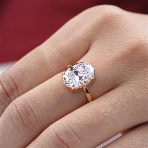 Bezel engagement ring. Constance semi-bezel set engagement rings exclusive collection. Platinum 950‰ Diamond (27R1_1.1_2.1.ER.PT) 0.25 carat, F/VS1, cut grade: excellent, ... 