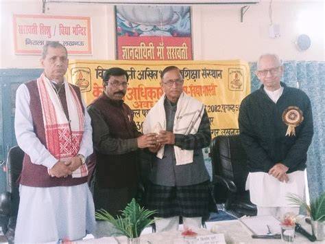 Bharati officials repression on roach gathering agitators