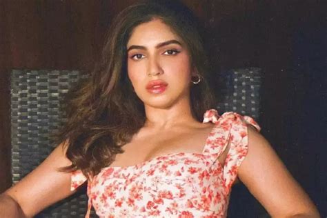 Bhumi pednekar porn. Bhumi Pednekar Nude Porn Sex photos HD. Bhumi Pednekar is an Indian actress who appears in Hindi films. After working as an assistant casting director at Yash Raj Films for six years, she made her film debut as an overweight bride in the company's romantic comedy Dum Laga Ke Haisha, which earned her the Filmfare Award for Best Female Debut. 