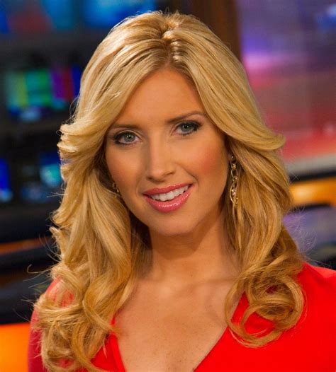 Bianca delagarza. BOSTON — WCVB-TV anchor Bianca de la Garza is leaving her post on Channel 5's morning show to start her own entertainment company, Lucky Gal Productions. WCVB is Boston's ABC affiliate. 