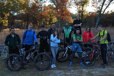 Bicycle clubs near me. Armand Gibbons armandg@nfinity.com 402-553-4472, County Cruisers Recumbent Bike Club. New York . Long Island area: Monthly rides - 1st Sunday of each month March - October, 10AM. All 'bent riders are welcome! Westbury High School @ Post Ave and Jericho Turnpike, Nassau County, New York. Long Island Bicycle Club, Gene (718) 347-7270; New York ... 