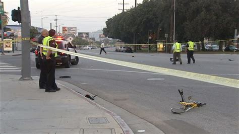 Bicyclist killed in hit-and-run in Highland Park, mayor says