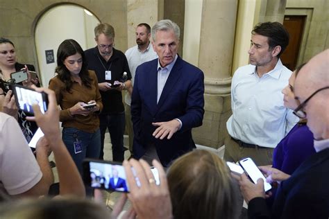 Biden, McCarthy to hold pivotal meeting on debt ceiling as time to resolve standoff grows short