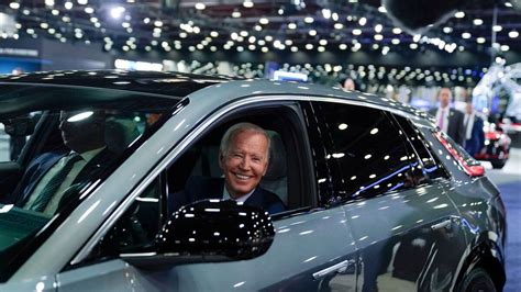 Biden’s clean-car rules face a crucial test as appeals court hears Republican-led challenges