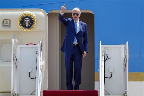 Biden 2024 campaign sees multiple ‘viable pathways’ to 2024 election win