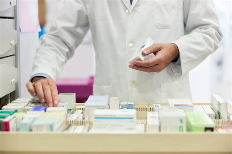 Biden administration’s limit on drug industry middlemen backfires, pharmacists say