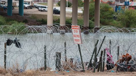 Biden administration asks Supreme Court to allow border agents to cut razor wire installed by Texas