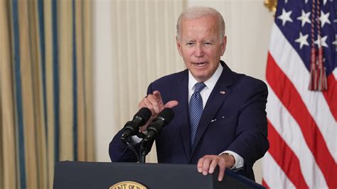 Biden pushes for more Ukraine aid