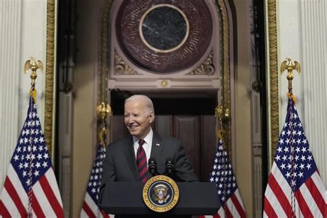 Biden says he’s helped lower inflation as he hosts first meeting of his new supply chain council
