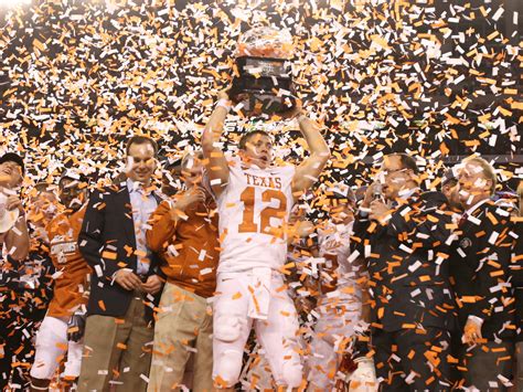 Mar 11, 2023 · The Longhorns absolutely dismantle the Jayhawks for the second time in a week, this time a 20-point win to claim the Big 12 tournament title. Disu, Carr and Rice combine for 52 points in the ... . 