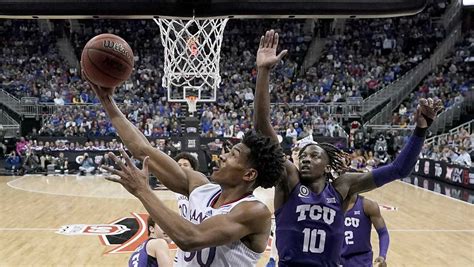 KANSAS CITY – No. 14 Texas Tech and Oklahoma are set to square off at 8:30 p.m. on Friday in the semifinals of the Phillips 66 Big 12 Championship at the T-Mobile Center.The Red Raiders (24-8, 12-6 Big 12) and Sooners (18-14, 7-11 Big 12) split their regular-season matchups this season with the home team winning each game.. 