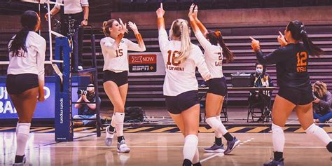 The official Women's Volleyball page for The Big West. 