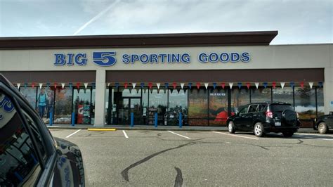 Big 5 Sporting Goods in Marysville, WA 98270 - Hours Guide