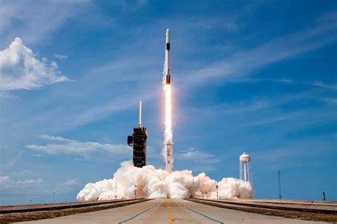 Big Tech Seems Ready to Conquer Space