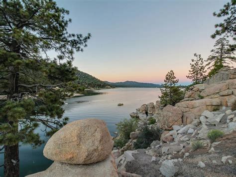 Big bear hiking trails. Pics Taken On: Feb 6, 2021. Castle Rock Trail in Big Bear, California is a heavily trafficked 1.44-mile roundtrip hike. The peak offers amazing views of the entire Big Bear Lake and the surrounding area. This trail is rated as … 