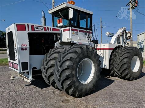 Big bud tractor for sale. Mar 15, 2023 · Record breaker. The new 640 will fall some way short of the most iconic Big Bud – the custom-built, 1,100hp 16V-747. It remains the most powerful tractor ever made and is still in service ... 