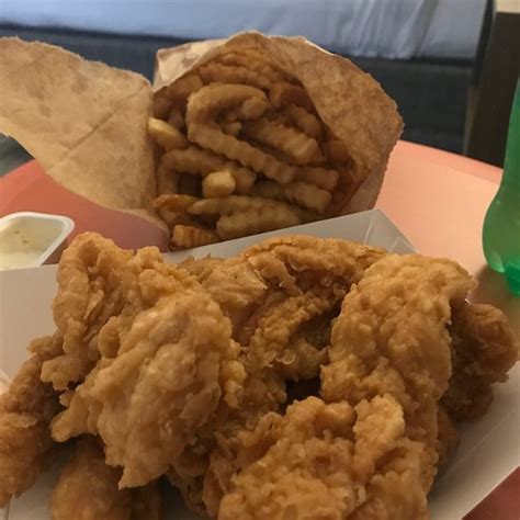 Big chic in carrollton ga. Nov 26, 2015 · Big Chic: Best Chicken joint in town - See 41 traveler reviews, 4 candid photos, and great deals for Carrollton, GA, at Tripadvisor. 