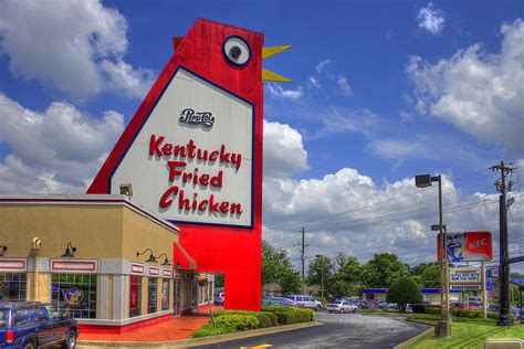 Big chicken in marietta. The Big Chicken is a Kentucky Fried Chicken restaurant in Marietta on February 2, 2011. The landmark features a 56-foot-tall (17 m) steel-sided structure designed in the appearance of a chicken ... 