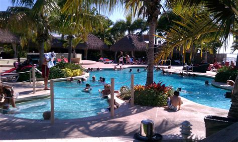 Big chill key largo. American. Top Tags: Great for scenic views. Great for happy hour. Escape to Key Largo's waterfront gem! Jimmy Johnson's Big Chill offers unforgettable dining with … 