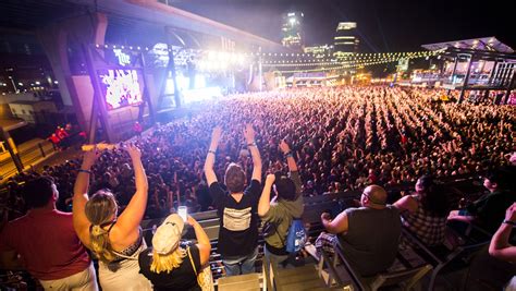 Big concerts in Wisconsin this summer. Check out these 18 shows.