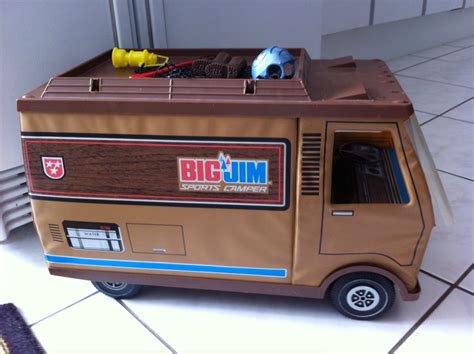 Jan 20, 2009 · The Big Jim sports camper also boasts a transparent windshield you can swing open, so you can fit Jim behind the over sized steerin g wheel. Off to adventure he drives. A possible destination for the van: Big Jim's Safari Hut. This toy was created in 1974, and it seems to be a bit less popular than the sports camper. . 