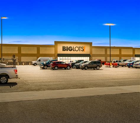 Big lots lubbock. Thanksgiving 2023: TBD Black Friday 2023: TBD. Big Lots is famous for offering lots of items that feature big price cuts. Some people think the discount prices indicate low-quality merchandise, but they are mistaken. Big Lots often has brand-name merchandise that the retailer purchased from other stores for … 