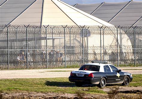 Big prison in texas. William Chunn, 39, and Jesse Blankenship, 38, were two leaders of the Aryan Circle prison gang, a violent group born in Texas in the 1980s and which has since spread across the country. 
