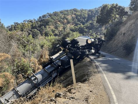 Big rig goes off-road in Alameda County, prompts hazmat response