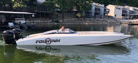 Big thunder marine. Having vacationed on Lake of the Ozarks for generations, Ross in 2015 partnered with his son and daughter to acquire Big Thunder Marina just weeks before it was to be sold at auction. In 2016, Ross and partners acquired the assets of the Fountain, Donzi, Baja and Pro-Line and organized the performance boat … 