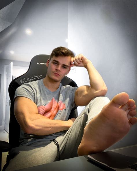 🍆 [CLIP] Bigtobez Leaks