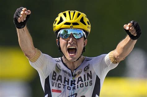 Bilbao sprints to first Tour de France stage win as Vingegaard keeps yellow jersey