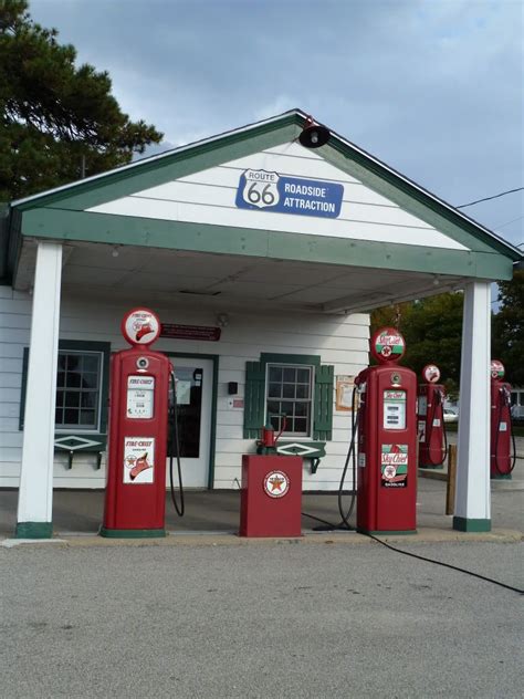 Bill%27s gas station. Bill's Superette in Brooklyn Park, MN. Carries Regular, Midgrade, Premium, Diesel. Has Propane, C-Store, Car Wash, Pay At Pump, Restrooms, Air Pump, Payphone, Beer. Check current gas prices and read customer reviews. Rated 4.6 out of 5 stars. 
