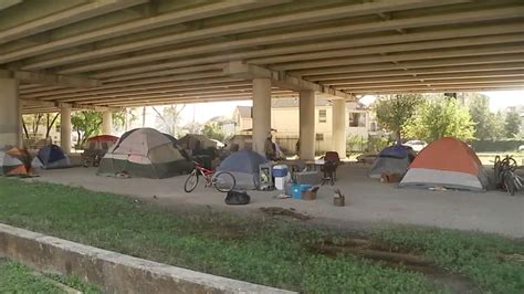 Bill filed, again, to set new rules for how Texas cities notify of homeless housing