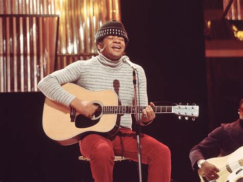 Bill Withers performing "Ain't No Sunshine" on the BBC's "In Concert" in 1973..