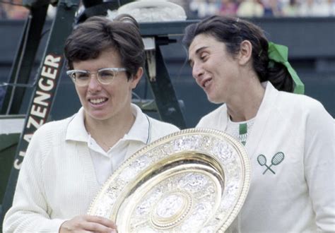 Billie Jean King recalls the meeting that launched the WTA women’s tennis tour 50 years ago