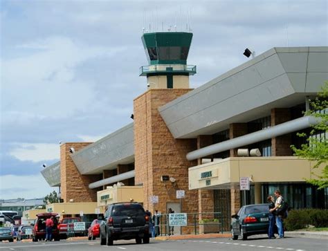 Billing airport. Oct 17, 2023 · BILLINGS - A new airline will be touching down at the Billings airport. Low-cost carrier Sun Country Airlines will begin service in Billings on June 19, 2024, with nonstop flights to Minneapolis ... 