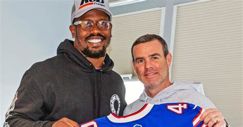 Bills ‘Future GM’ Von Miller Dream - How Brandon Beane is Helping