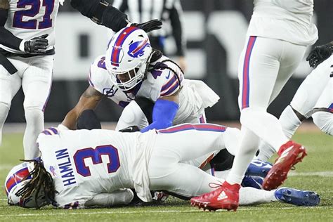 Bills safety Damar Hamlin is present but not participating in 1st days of voluntary practices