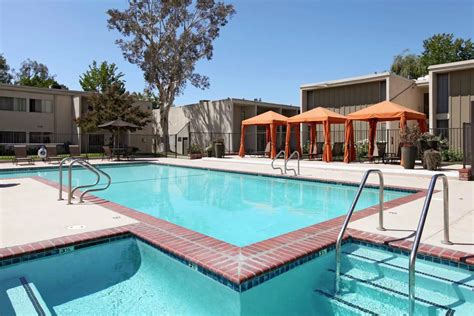 Biltmore Apartments - 555 Laurie Ln, Thousand Oaks, CA …