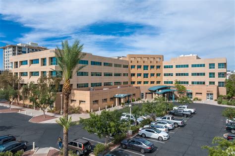 Biltmore Medical Mall, Phoenix, AZ - 2222 E Highland Ave