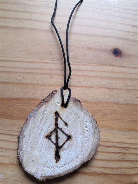 Bindrune for Health and Healing Health Amulet - Etsy