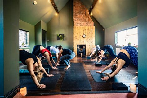 Bingham yoga. Al Bingham, professional yoga instructor who stands 6'4", has a passion for teaching tall guys to feel comfortable & confident in their own skin. We wanted t... 