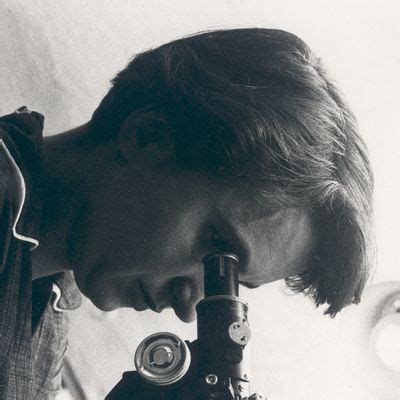 Biographical Overview Rosalind Franklin - Profiles in Science